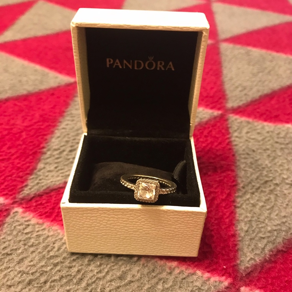 Pandora Sparkle Halo Ring